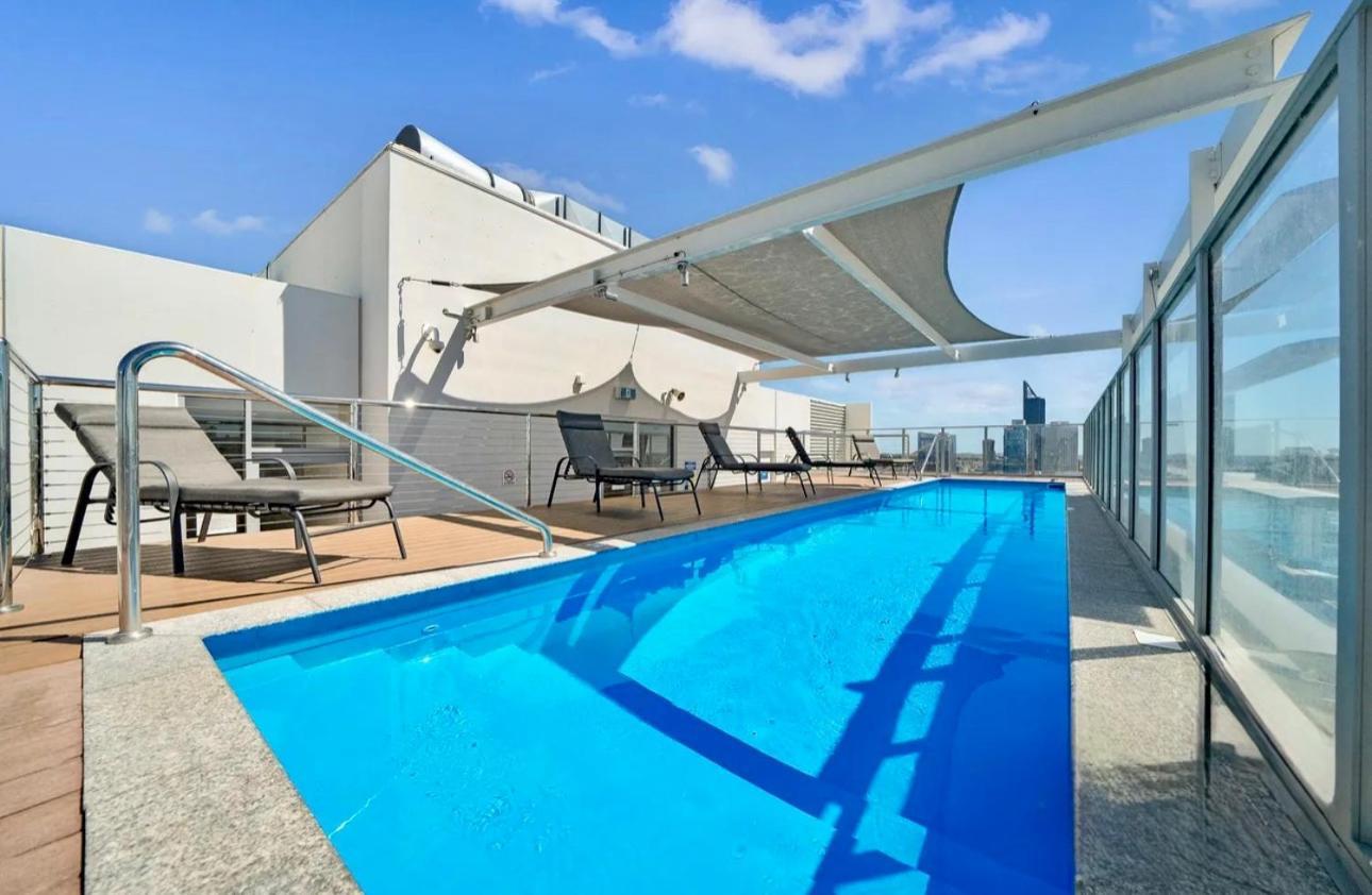 In The City Perth 1B1B Pool And Nice View מראה חיצוני תמונה